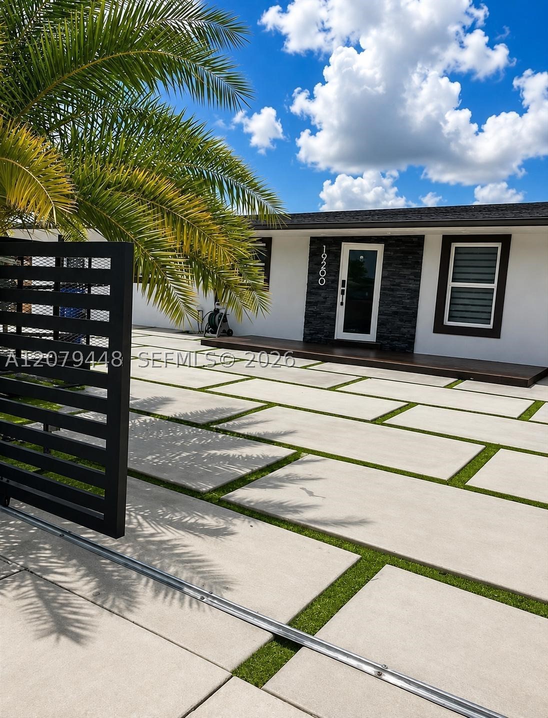 Miami Gardens photo 3