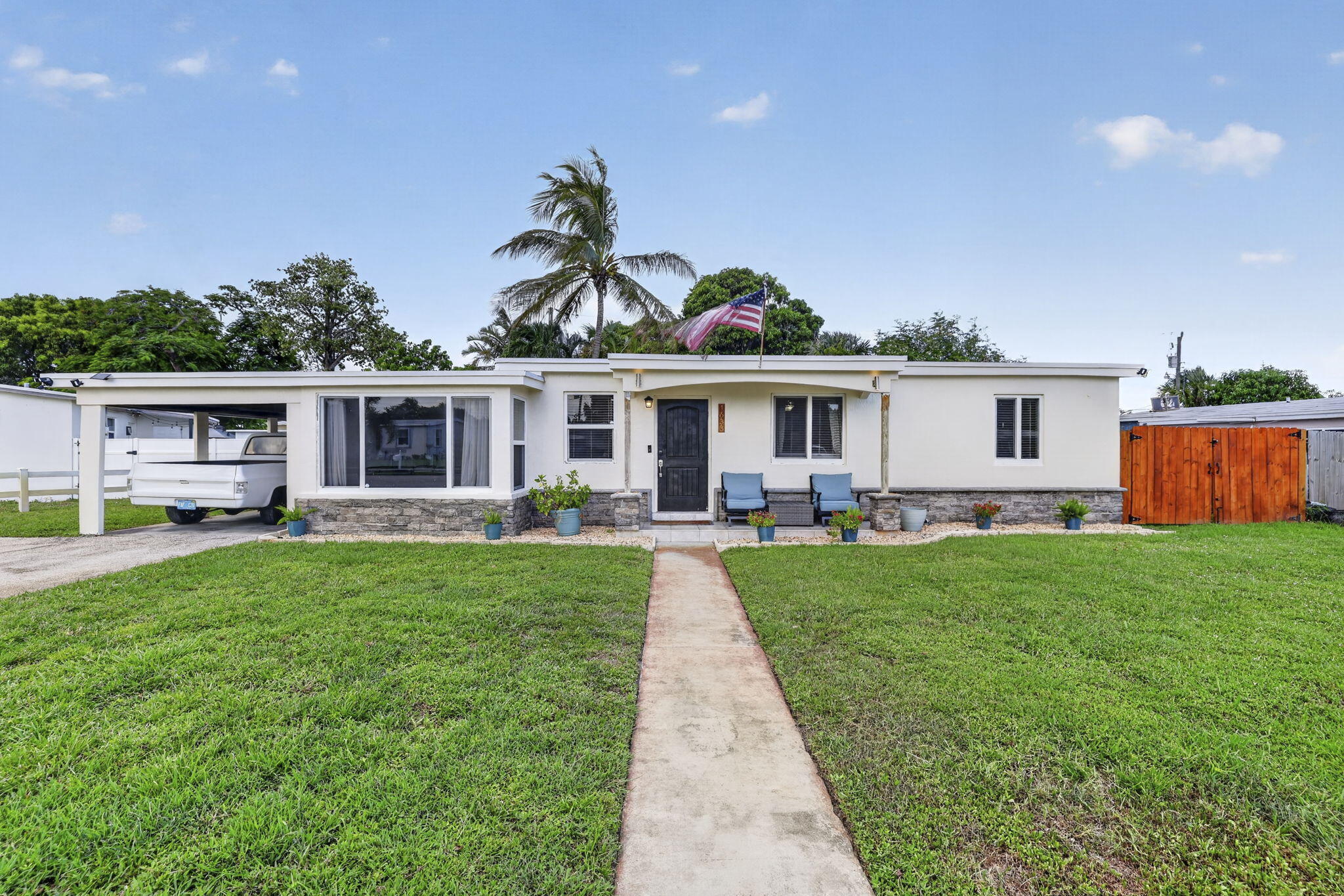 Pompano Beach photo 1