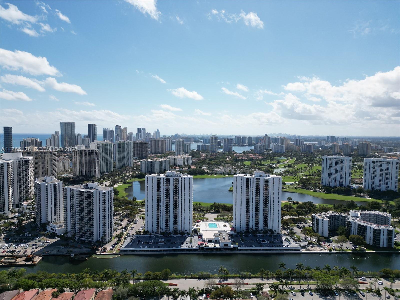 Aventura photo 4
