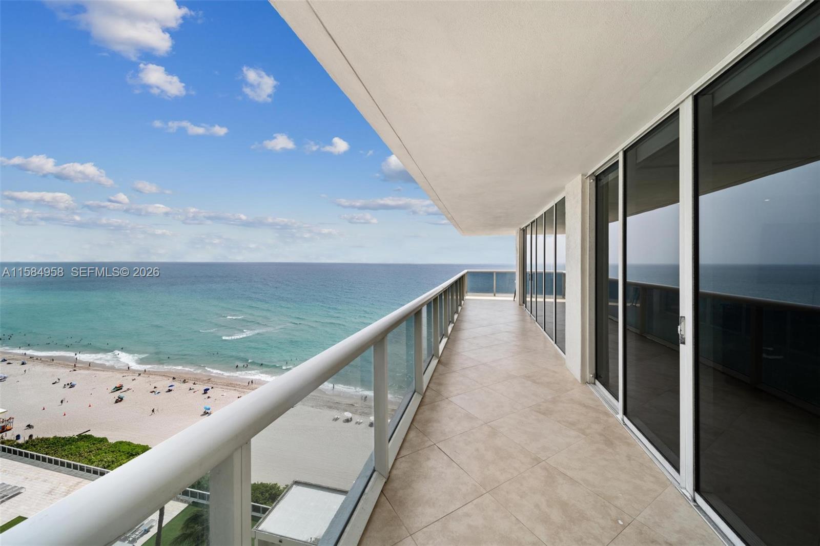 Hallandale Beach photo 2