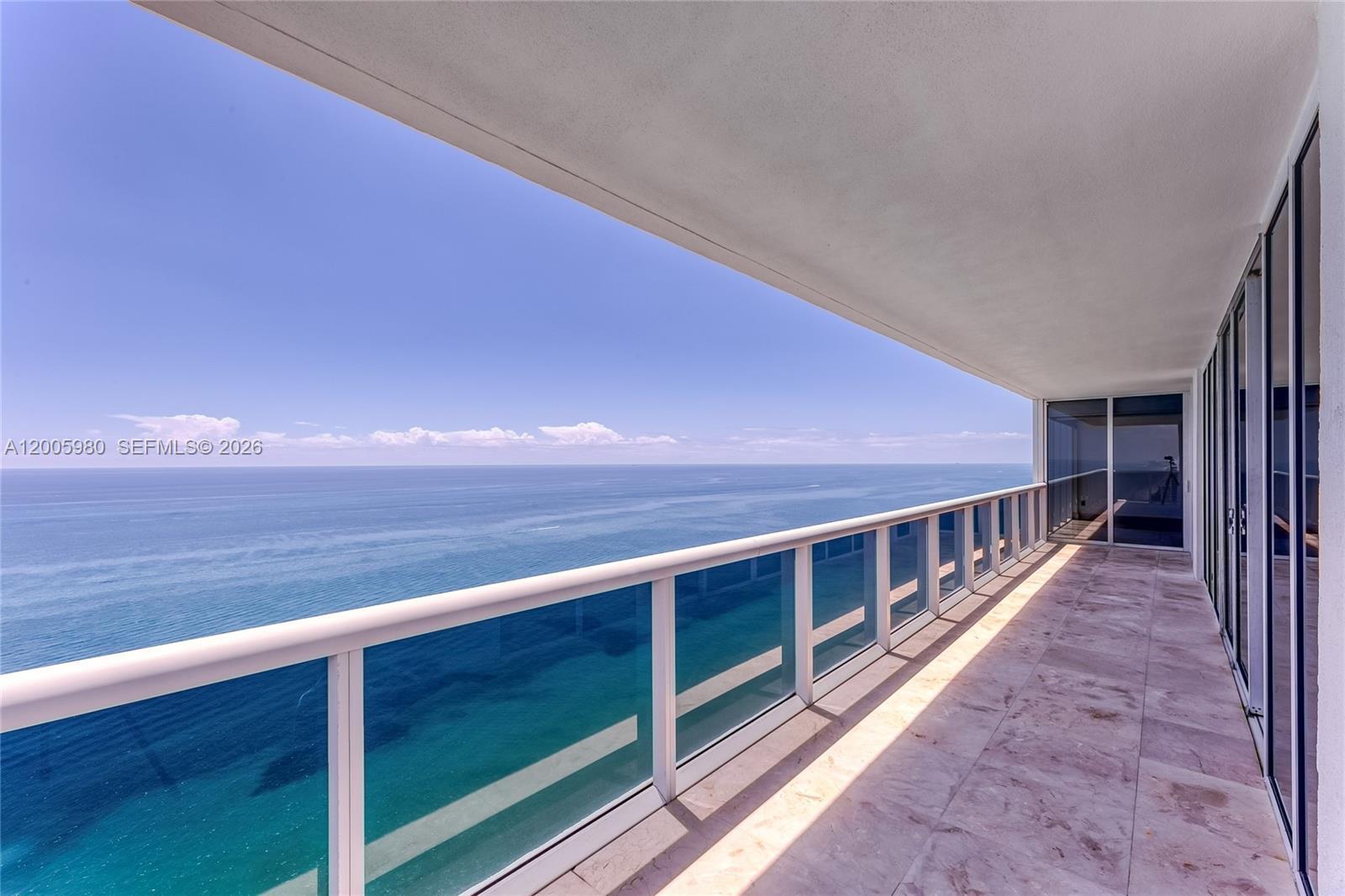 Hallandale Beach photo 3