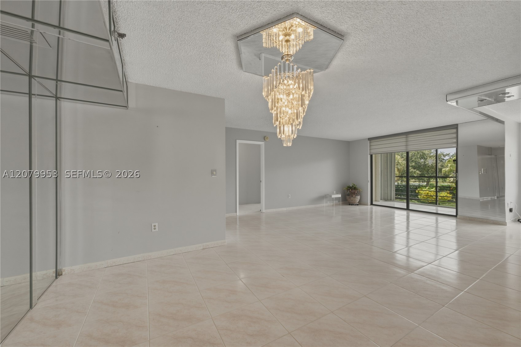 Pembroke Pines photo 1