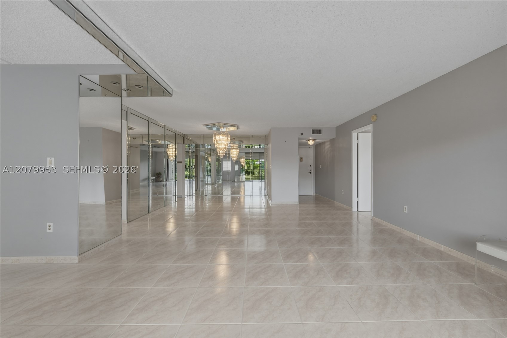 Pembroke Pines photo 2