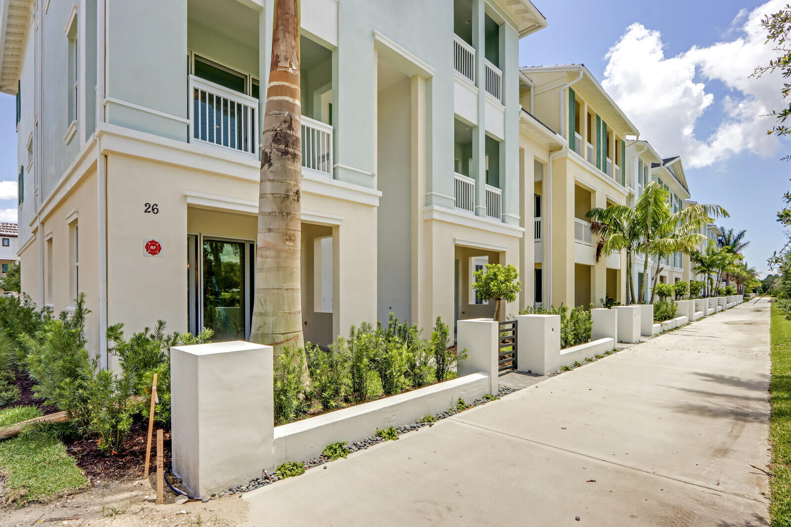 Palm Beach Gardens photo 1