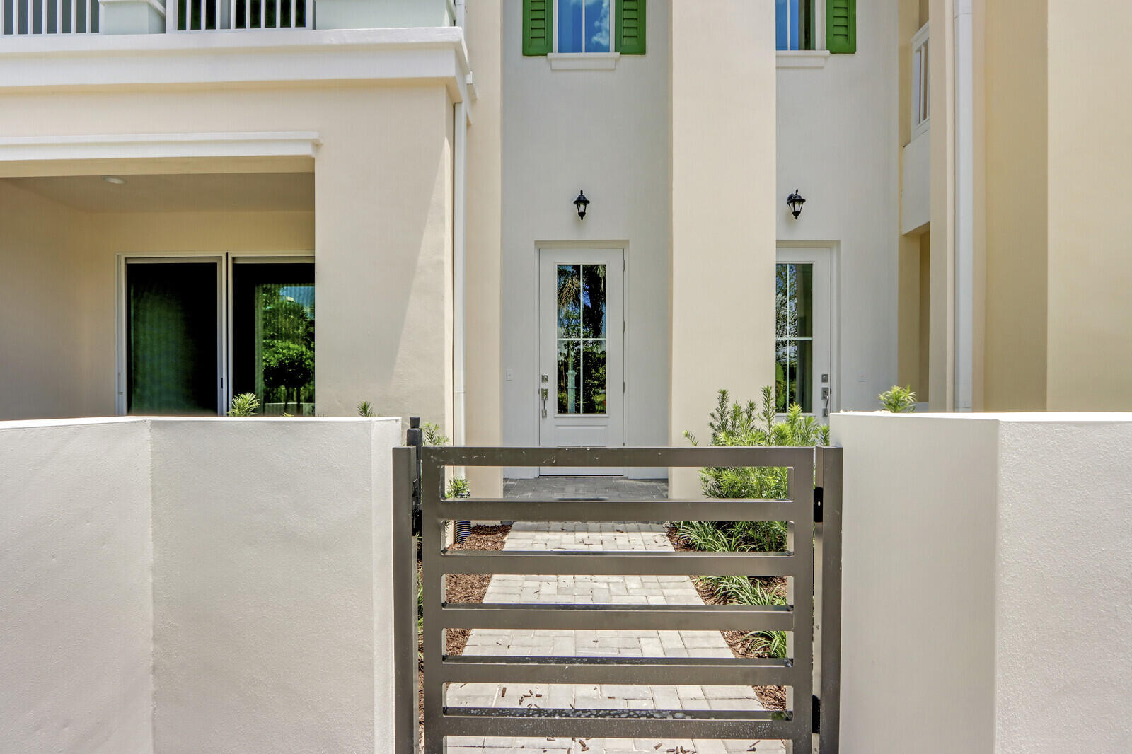 Palm Beach Gardens photo 3
