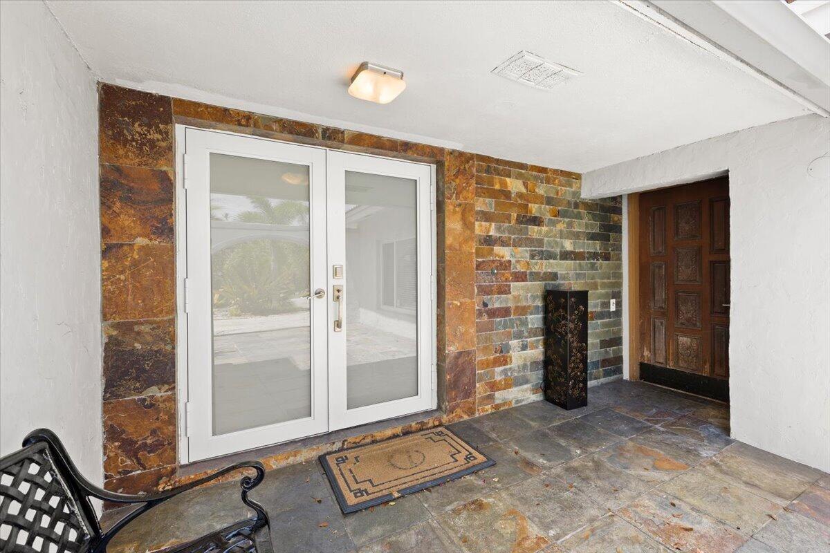 Wilton Manors photo 3