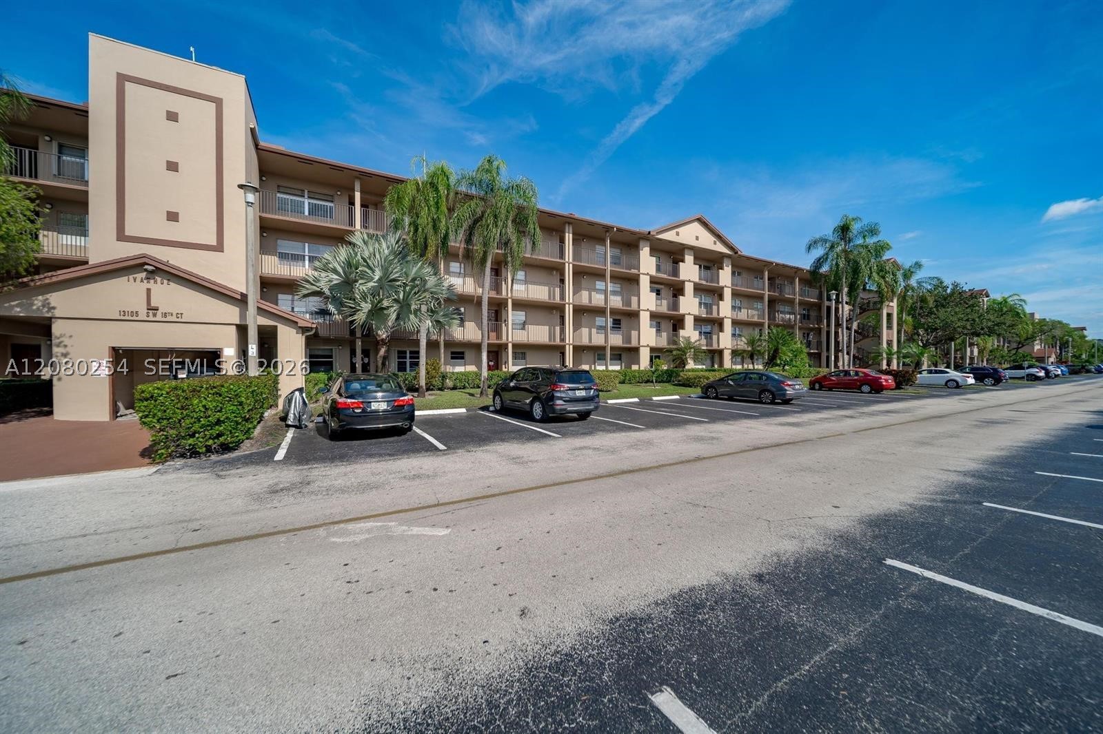 Pembroke Pines photo 2