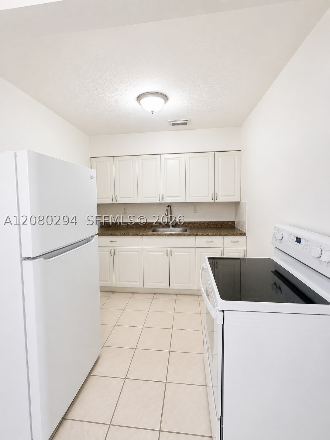 Miramar photo 3