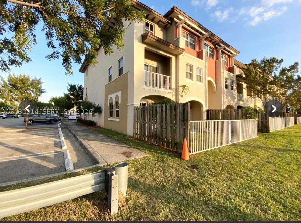 Doral photo 1