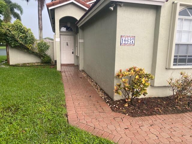 Pembroke Pines photo 3