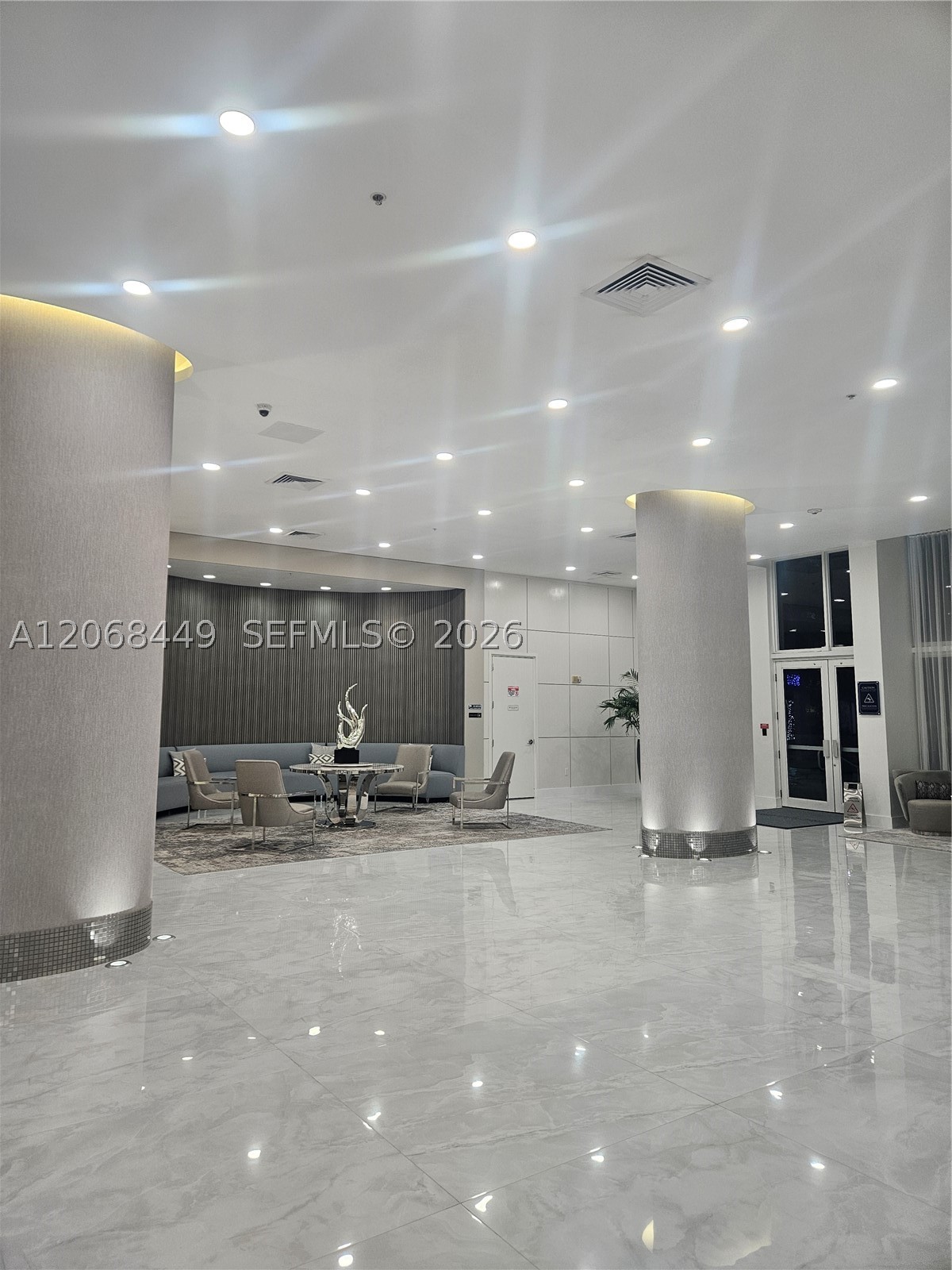 Aventura photo 5