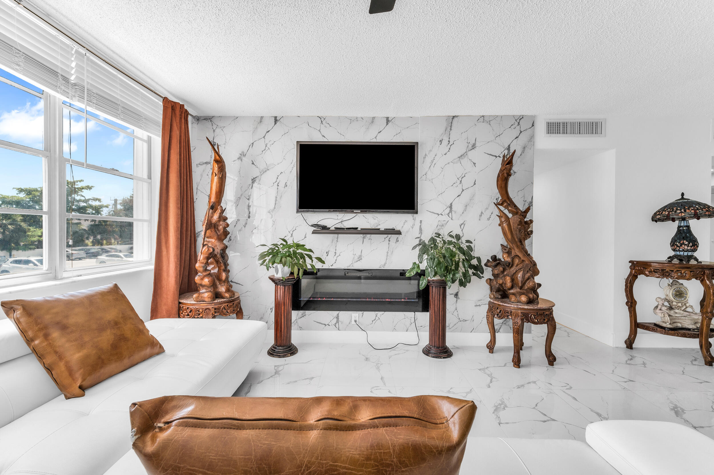 North Miami photo 3