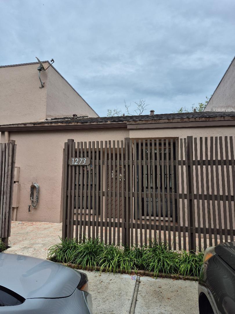 Pembroke Pines photo 3