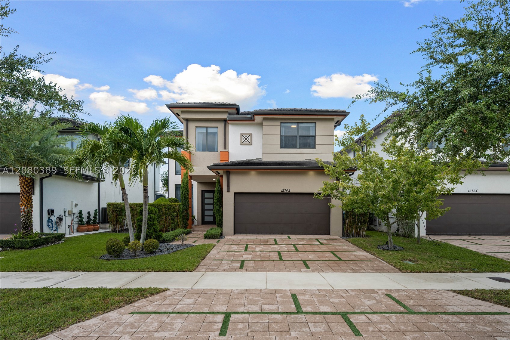Miami Lakes photo 2