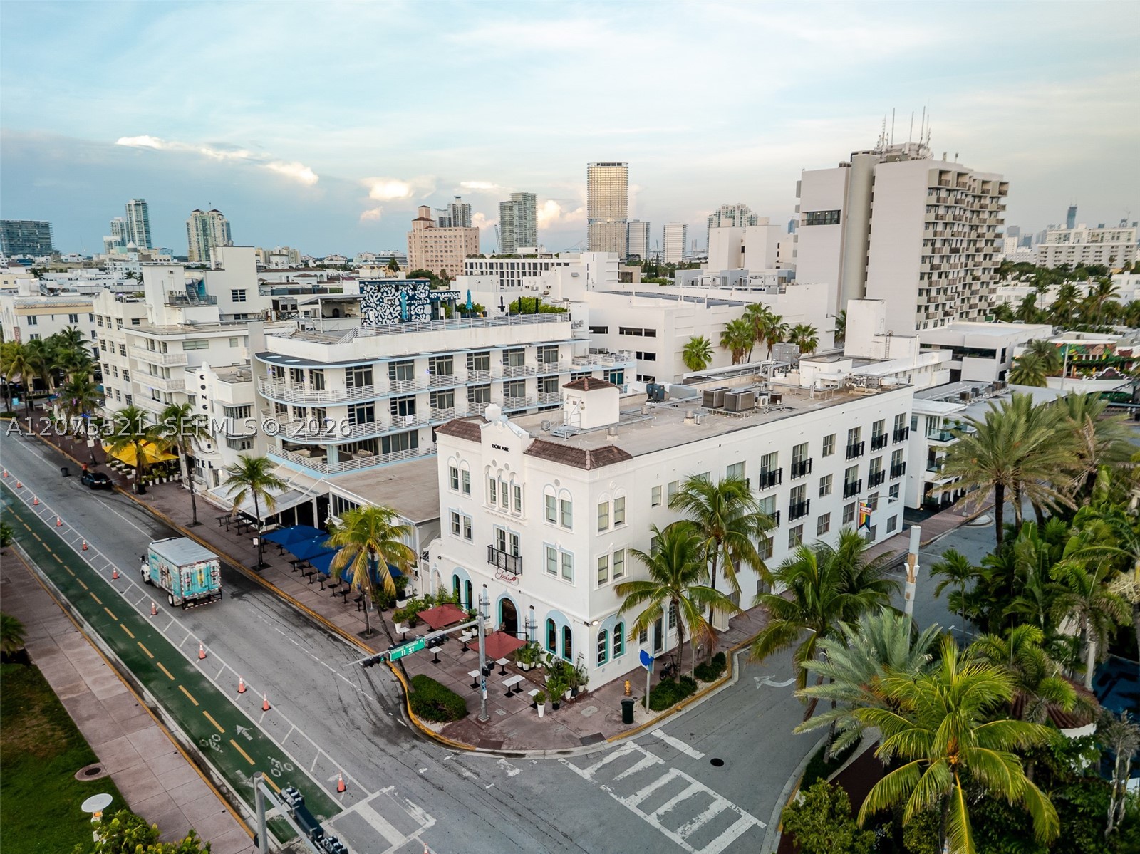 Miami Beach photo 3