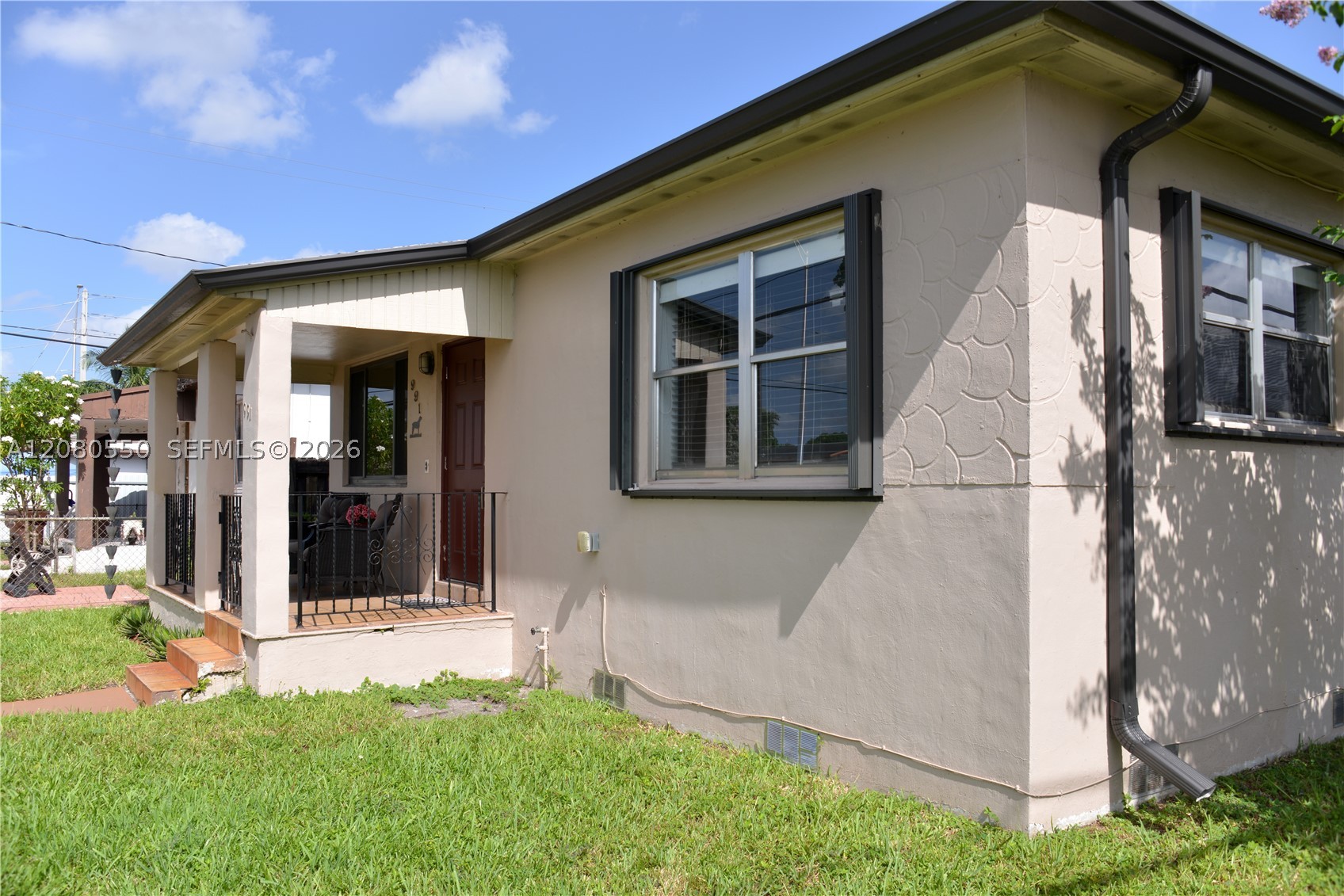 Hialeah photo 5