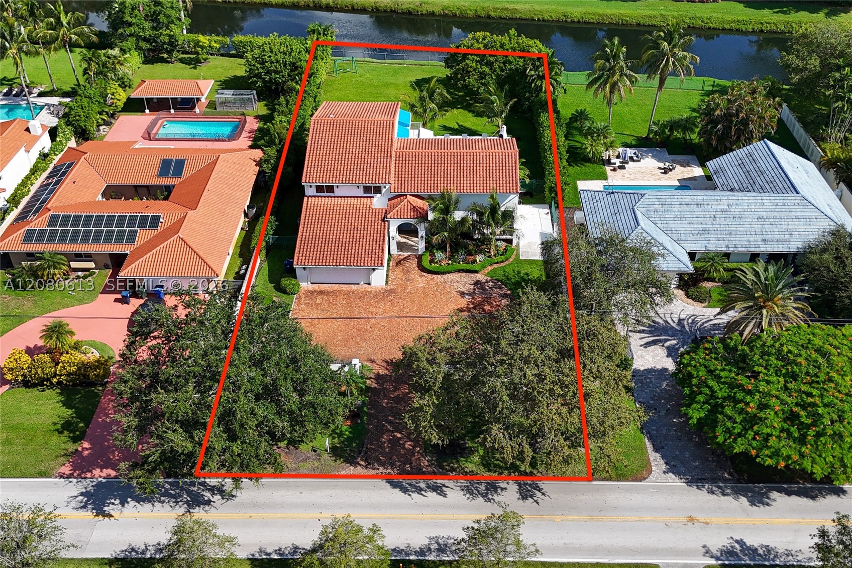 South Miami photo 4