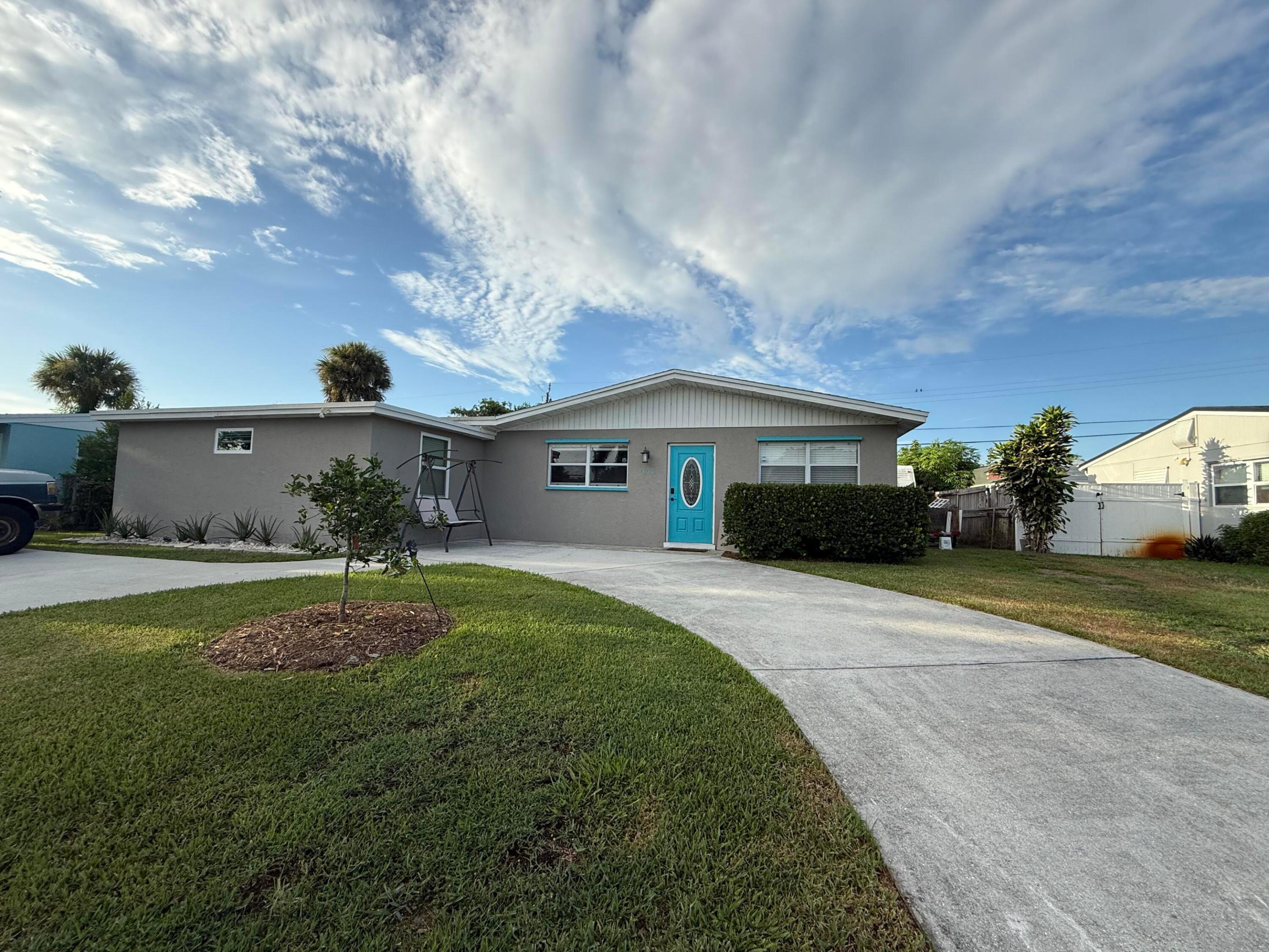 Palm Beach Gardens photo 3