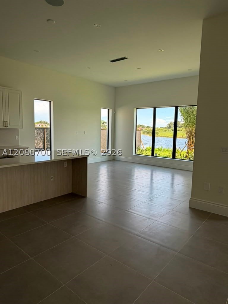 Miami Lakes photo 3