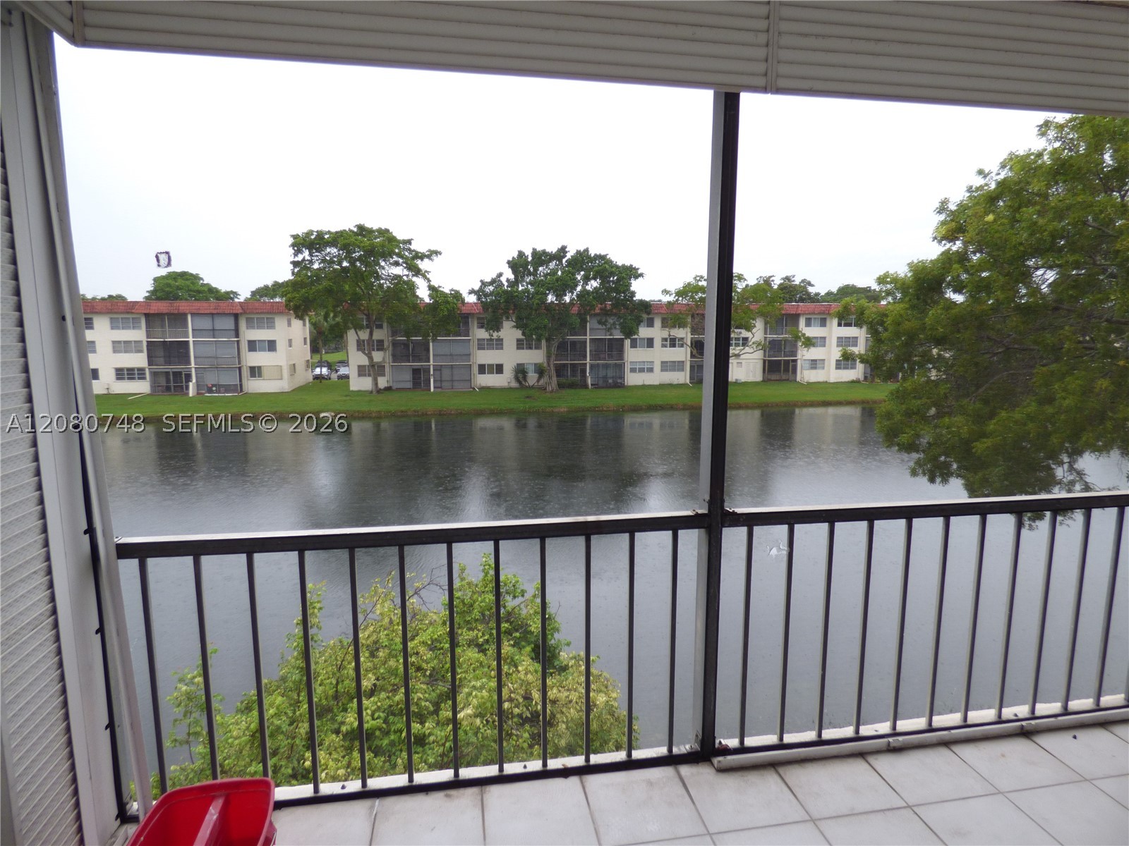 Pembroke Pines photo 2