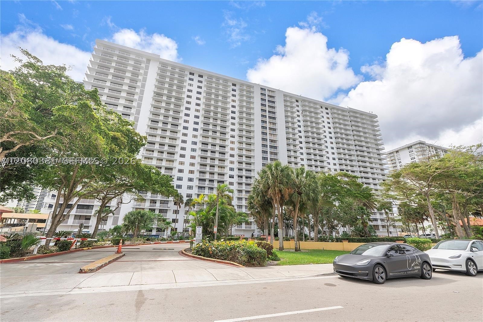 Sunny Isles Beach photo 1