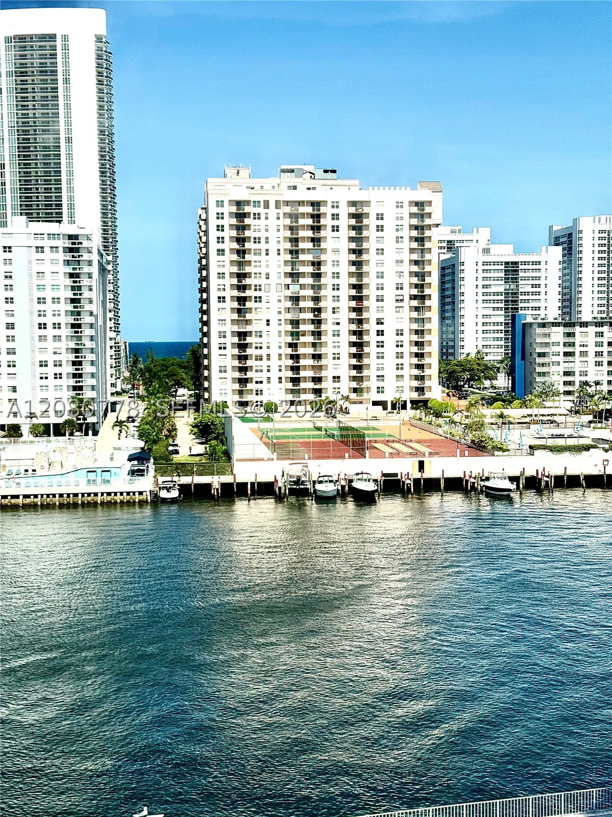 Hallandale Beach photo 3