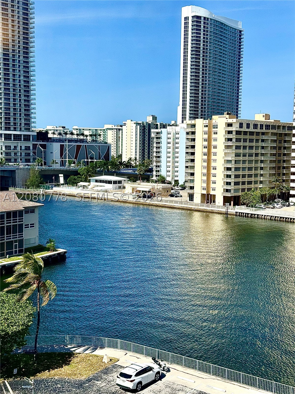 Hallandale Beach photo 4