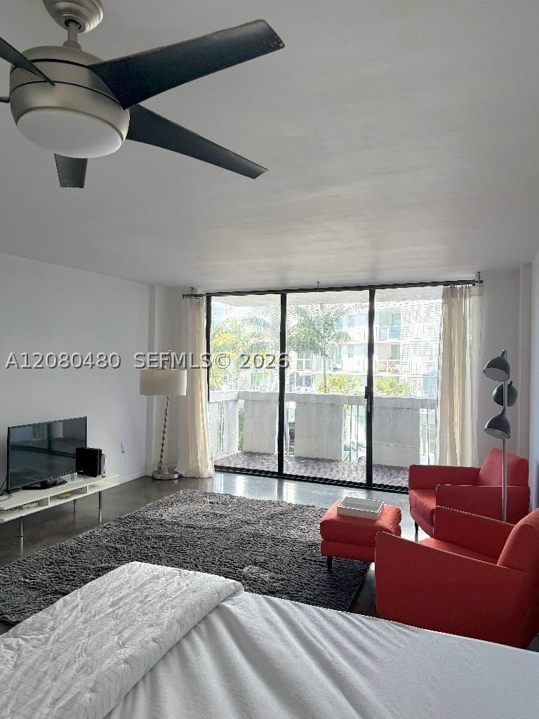 Miami Beach photo 3