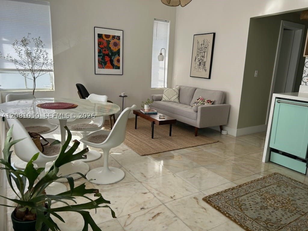 Miami Beach photo 2