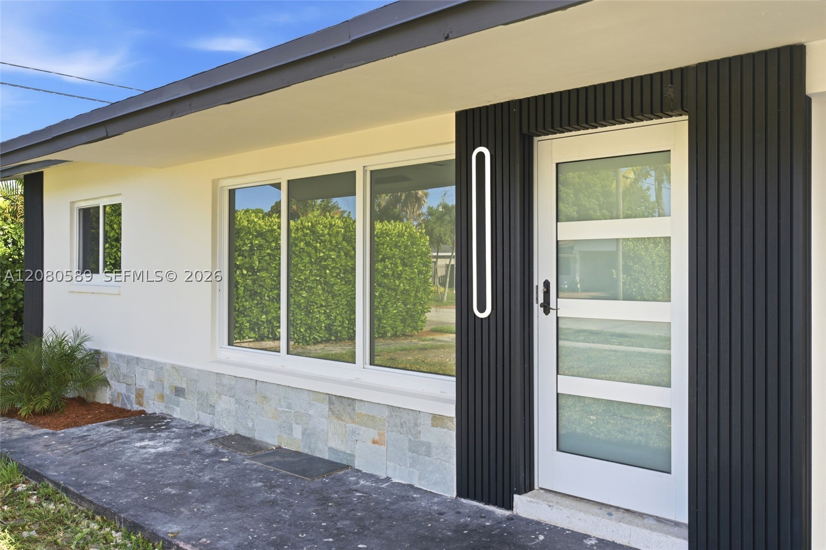 Wilton Manors photo 3
