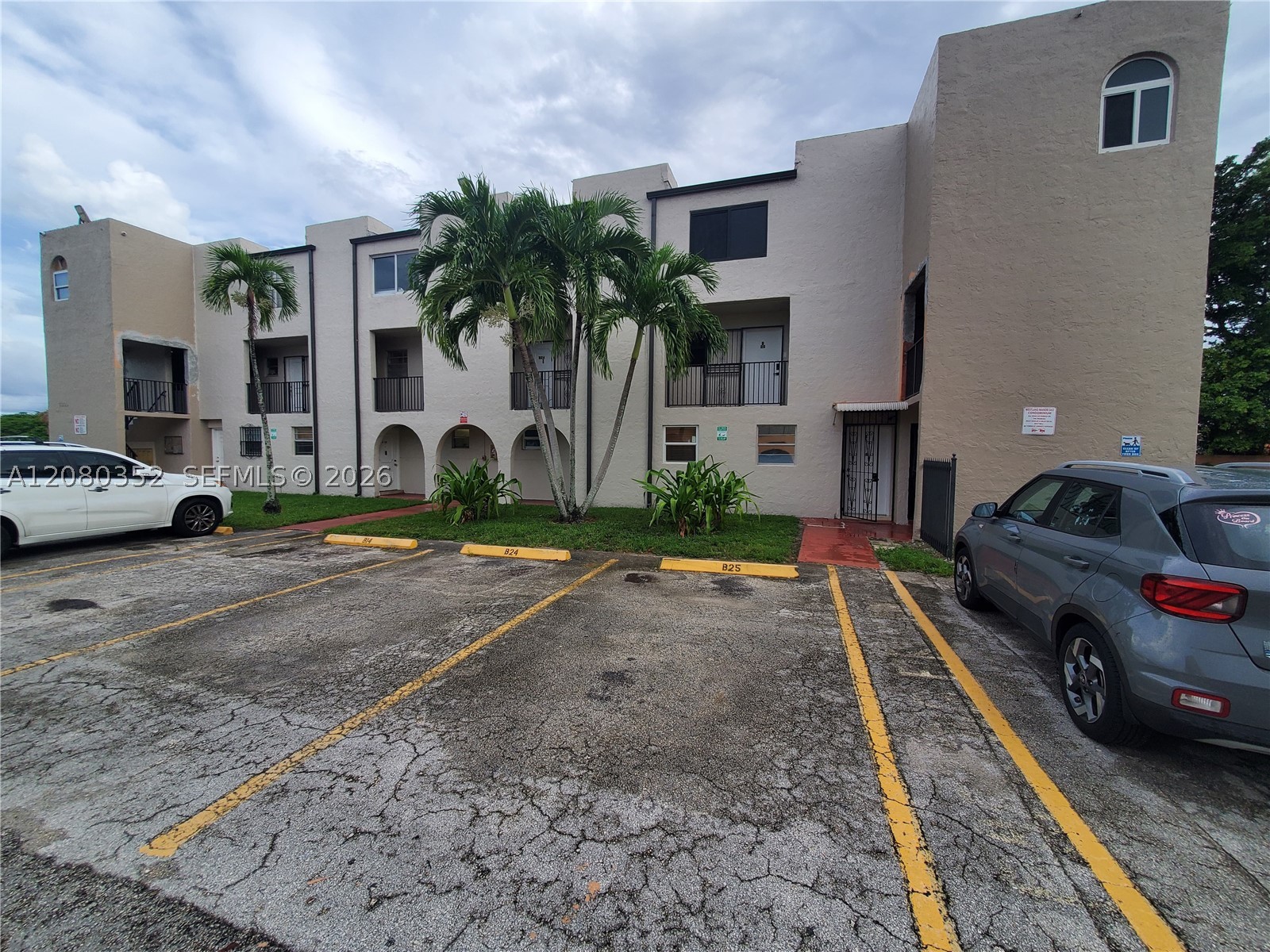 Hialeah photo 2