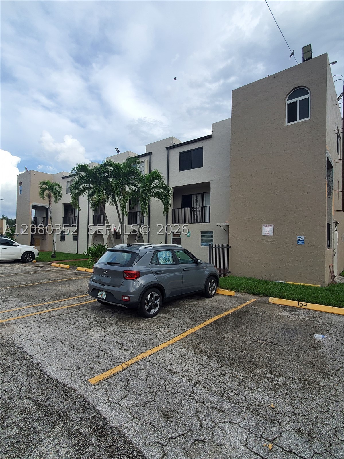 Hialeah photo 4