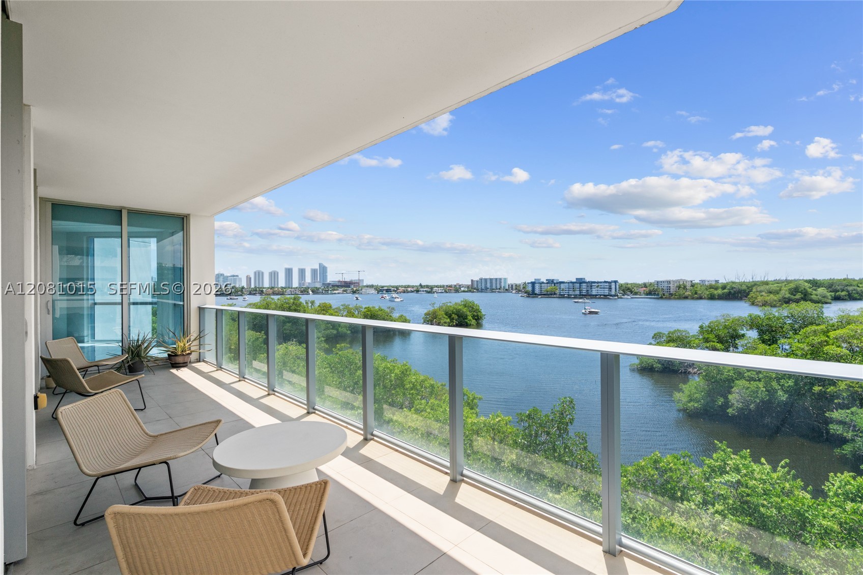 North Miami Beach photo 1