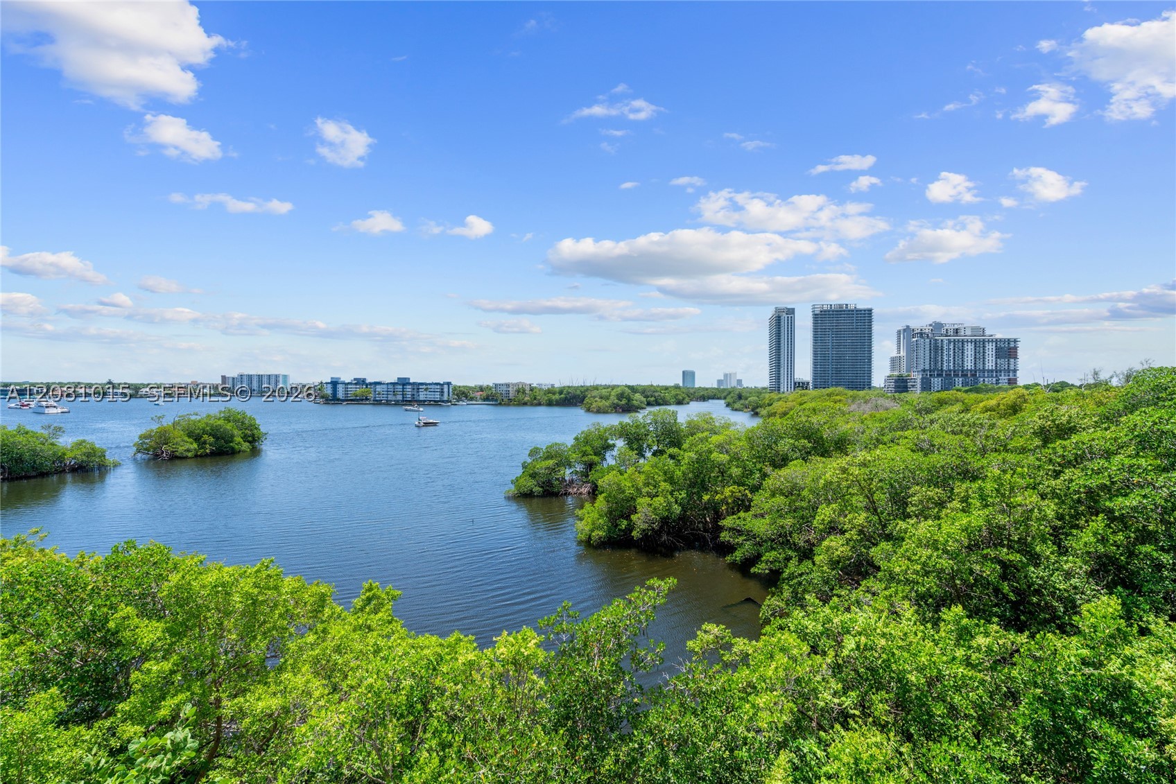 North Miami Beach photo 2