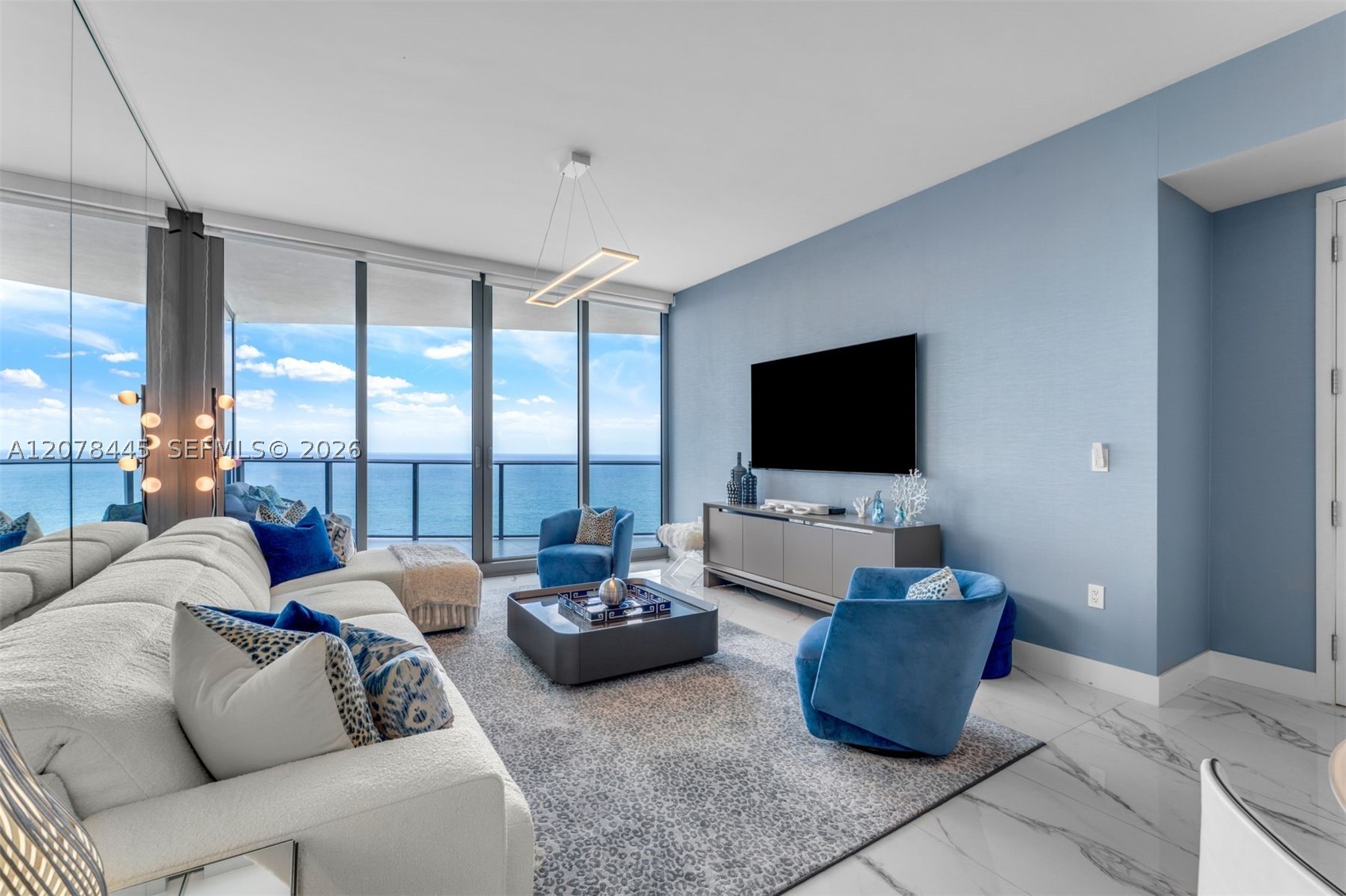 Sunny Isles Beach photo 1