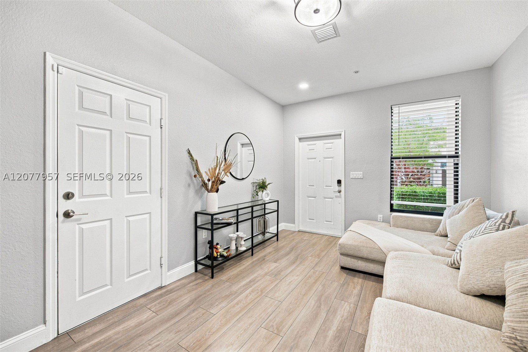 Pembroke Pines photo 2