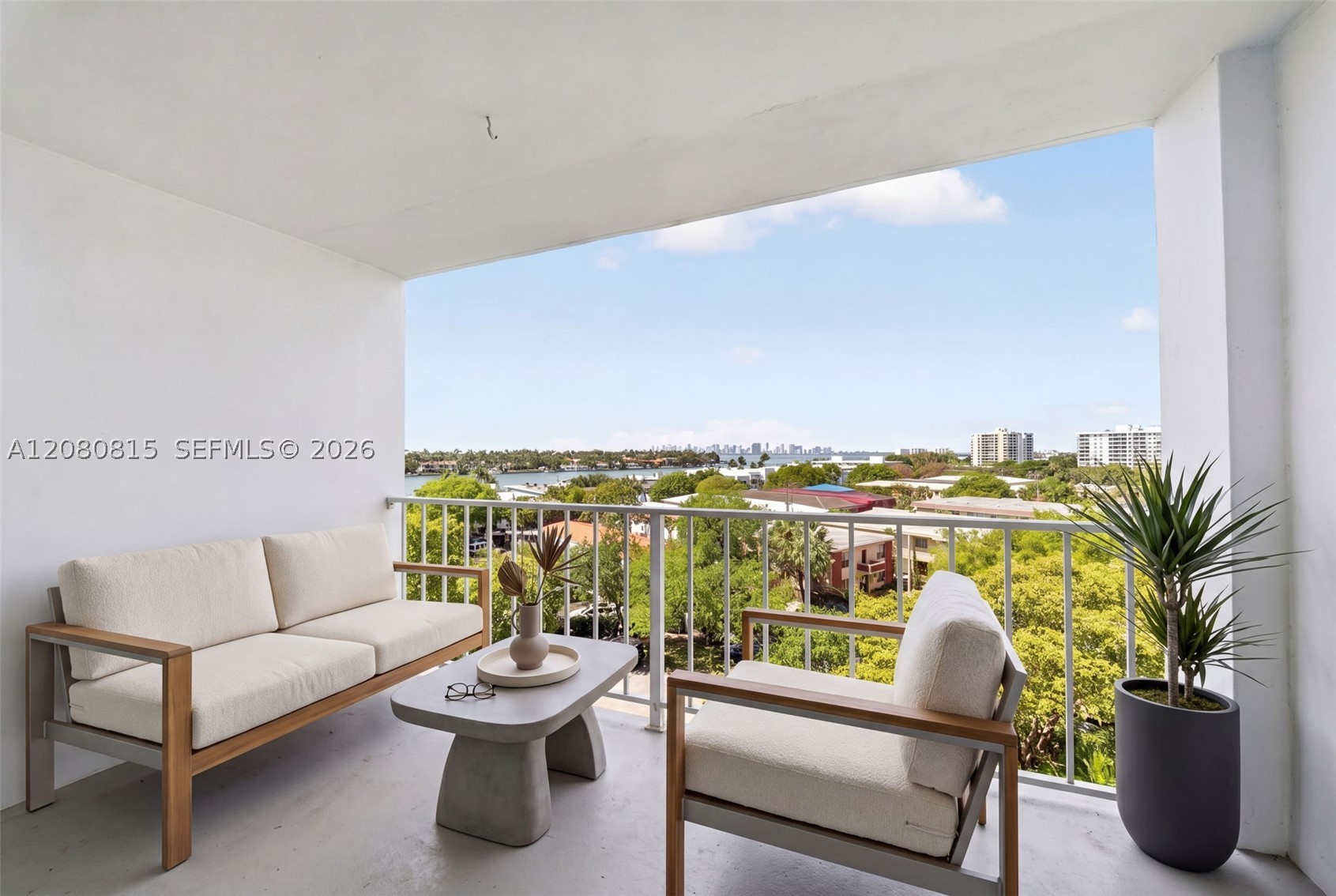 Miami Beach photo 2