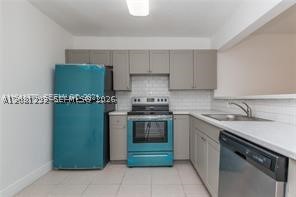 North Miami photo 5