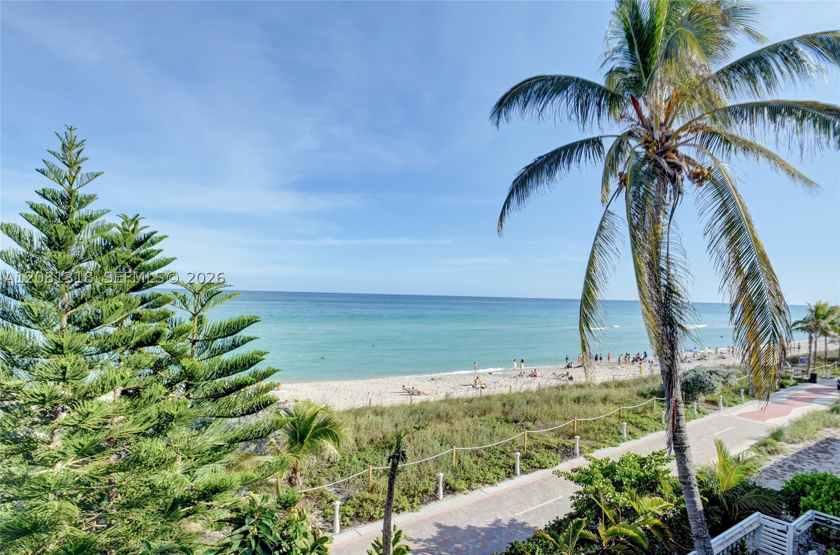 Miami Beach photo 1