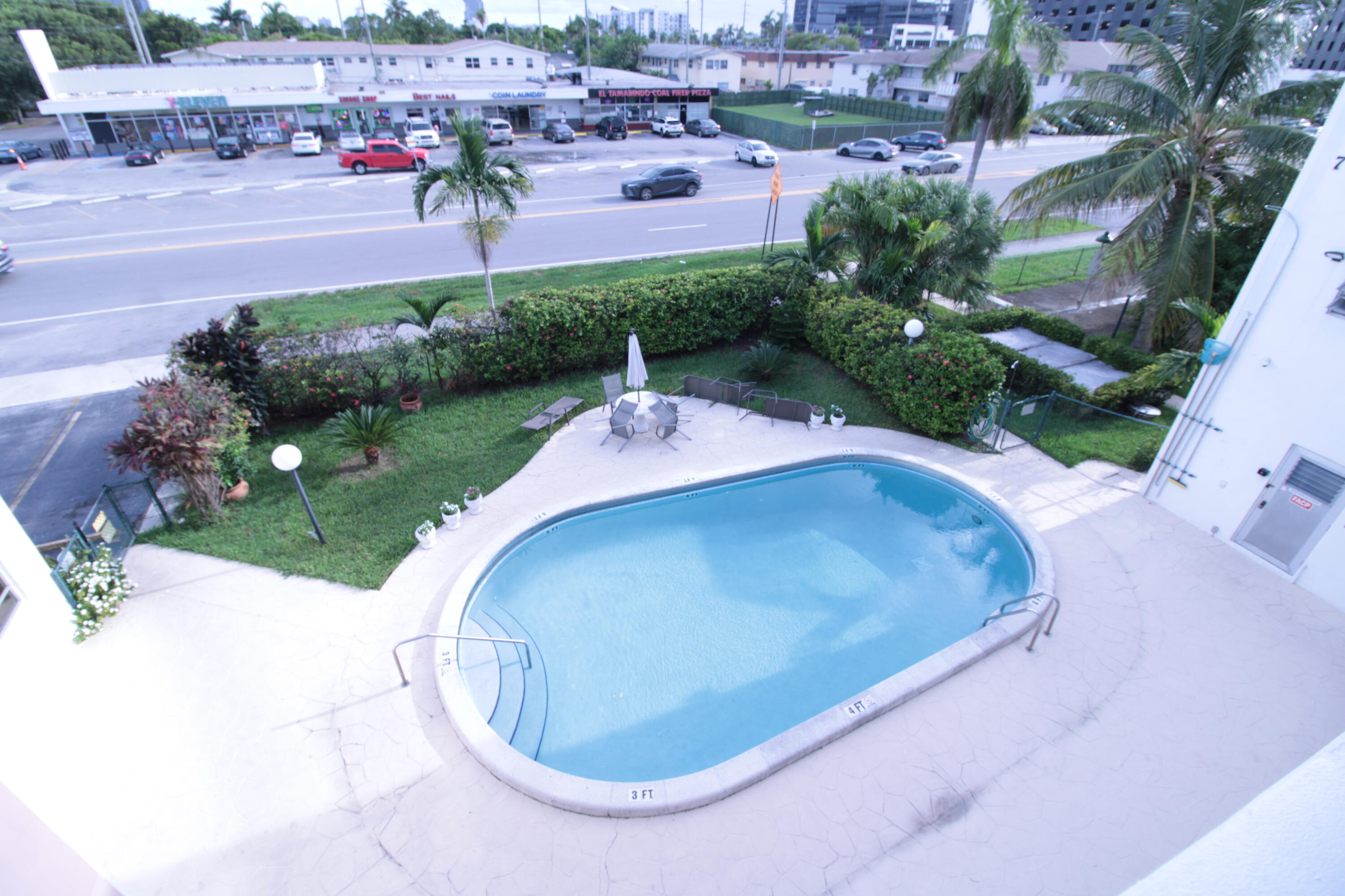 Hallandale Beach photo 5