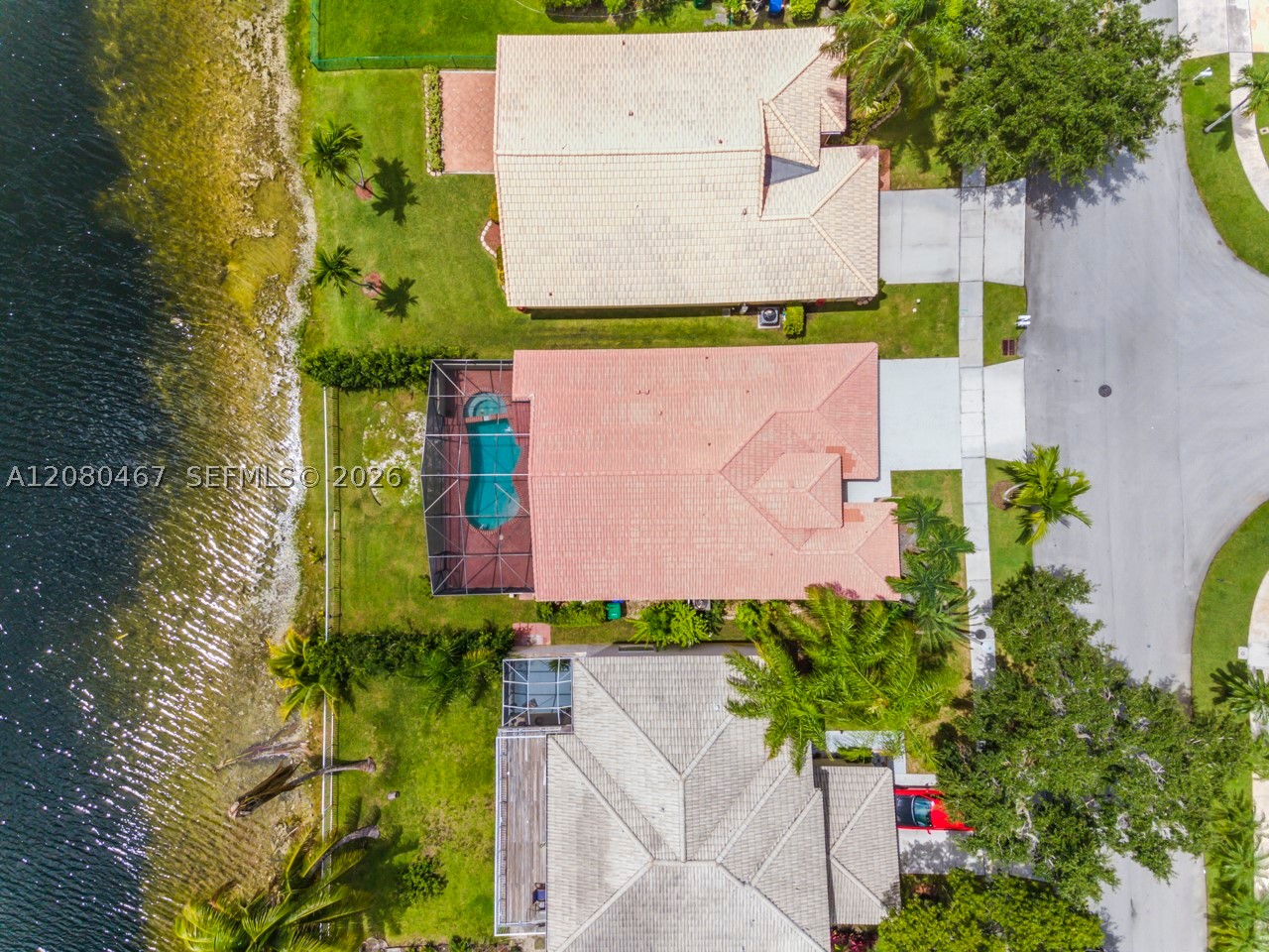 Miramar photo 2