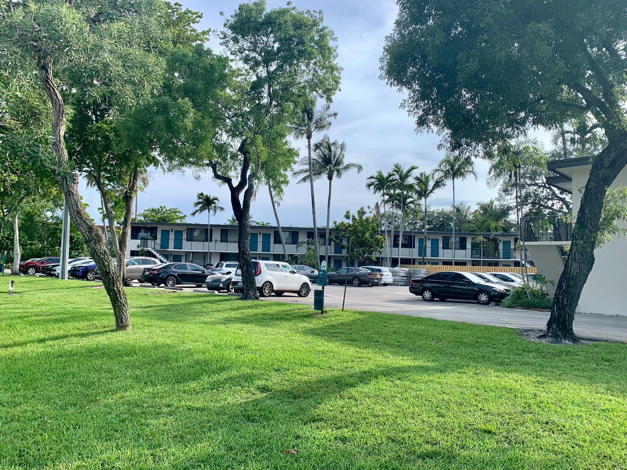 Wilton Manors photo 1