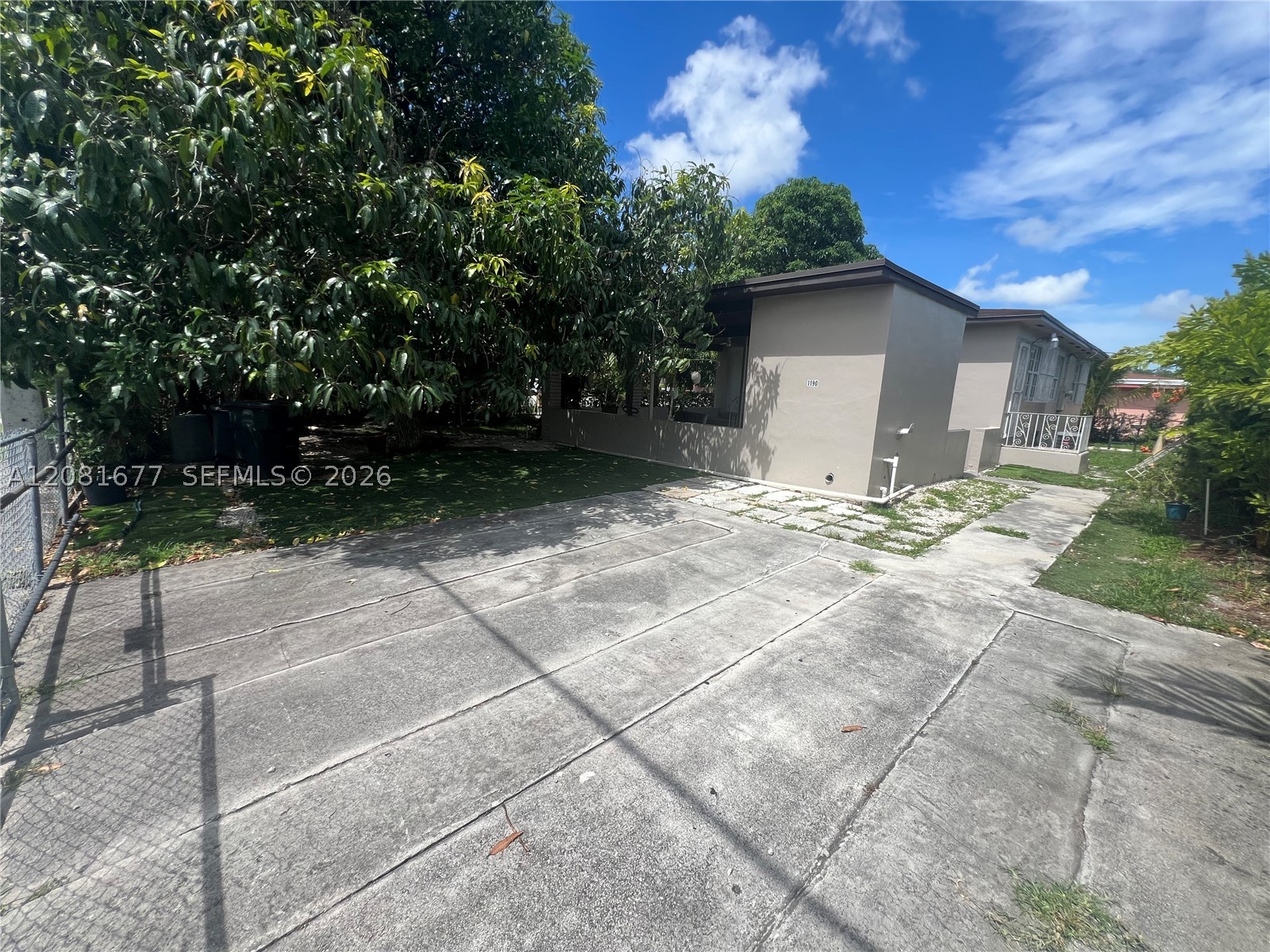 North Miami photo 1