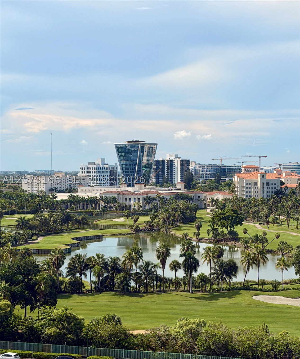 Aventura photo 2