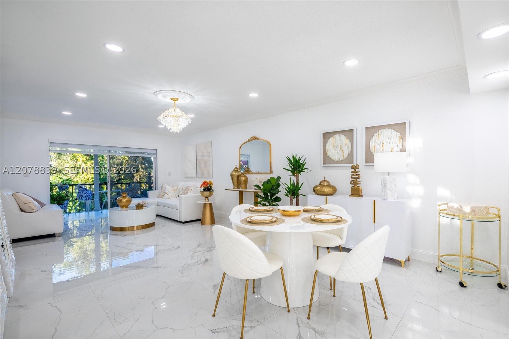 Pembroke Pines photo 1