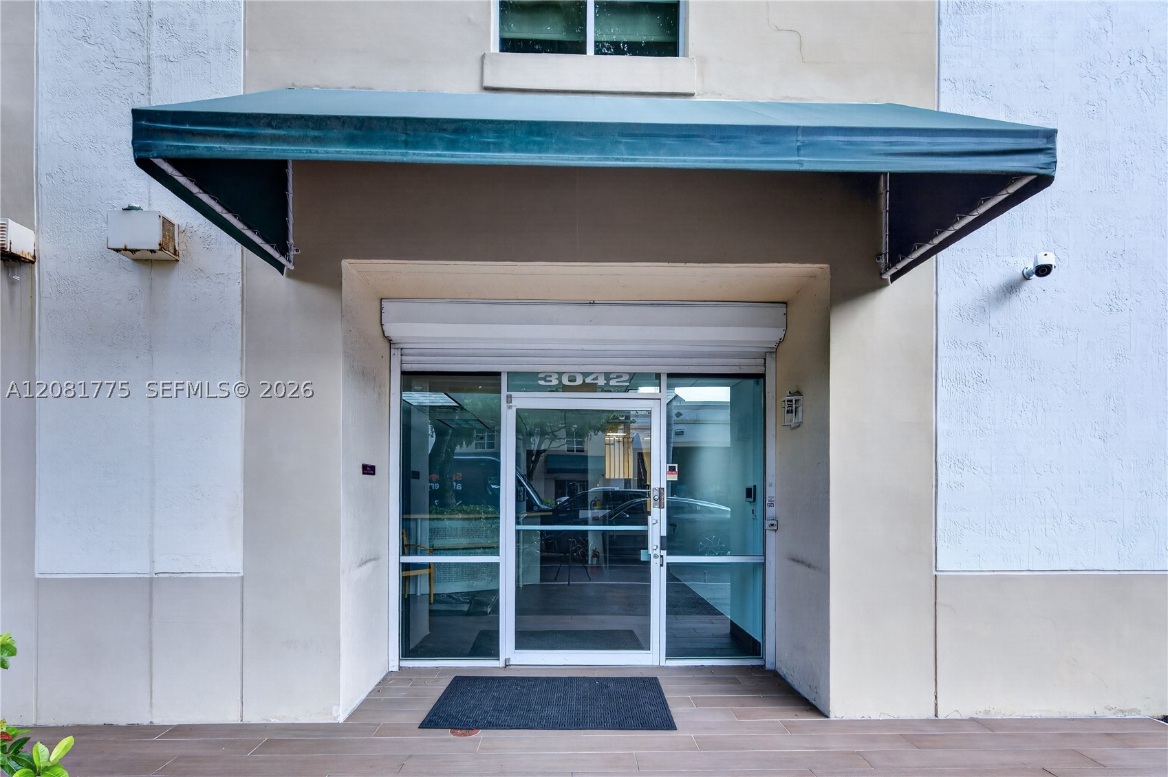 Doral photo 3