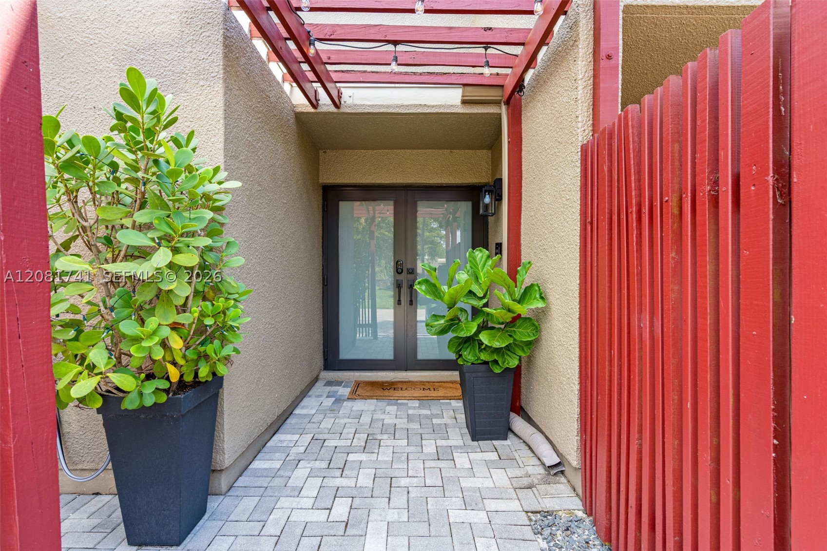Pembroke Pines photo 4