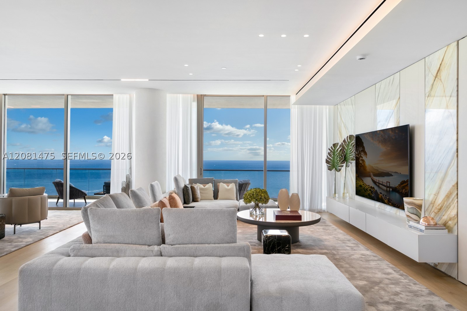 Bal Harbour photo 4