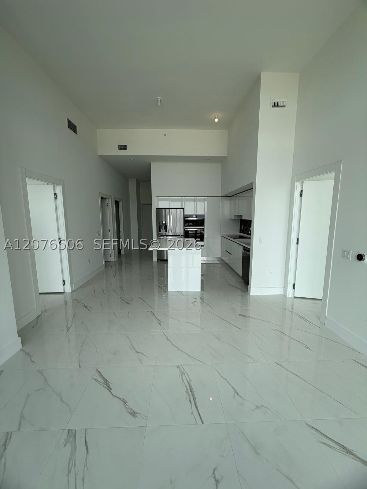 Hallandale Beach photo 4