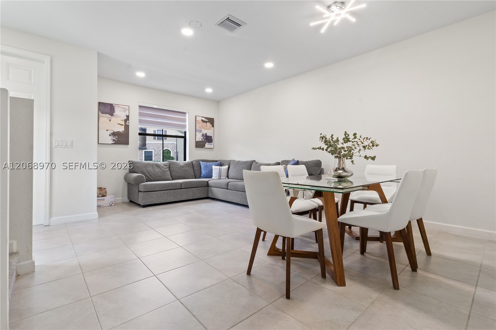 Hialeah photo 4